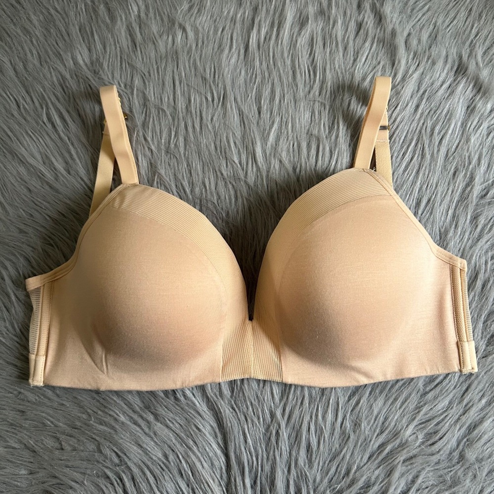 Lively Wireless Nursing Bra Womens Size 32DDD Beige Wirefree Lightly Lined